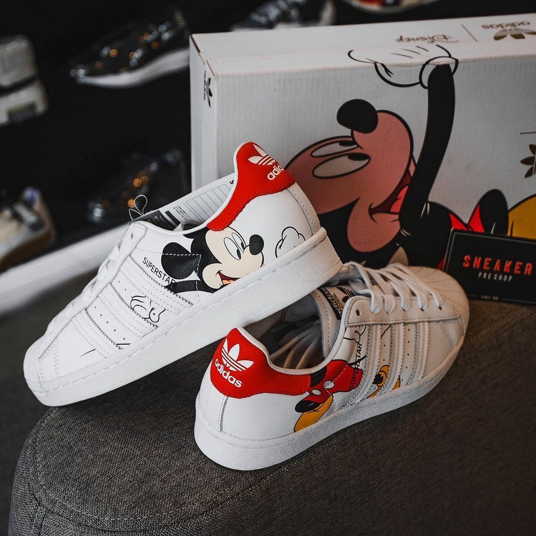 Adidas superstar x mickey mouse top