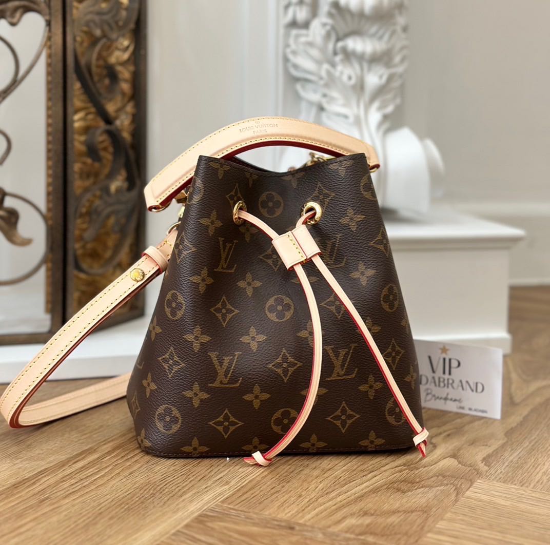 lv néonoé bb monogram