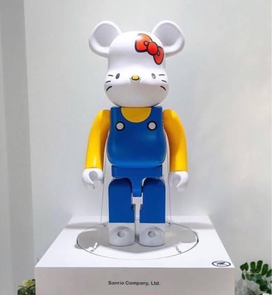 BE@RBRICK HELLO KITTY (青オーバーオール版) 1000％