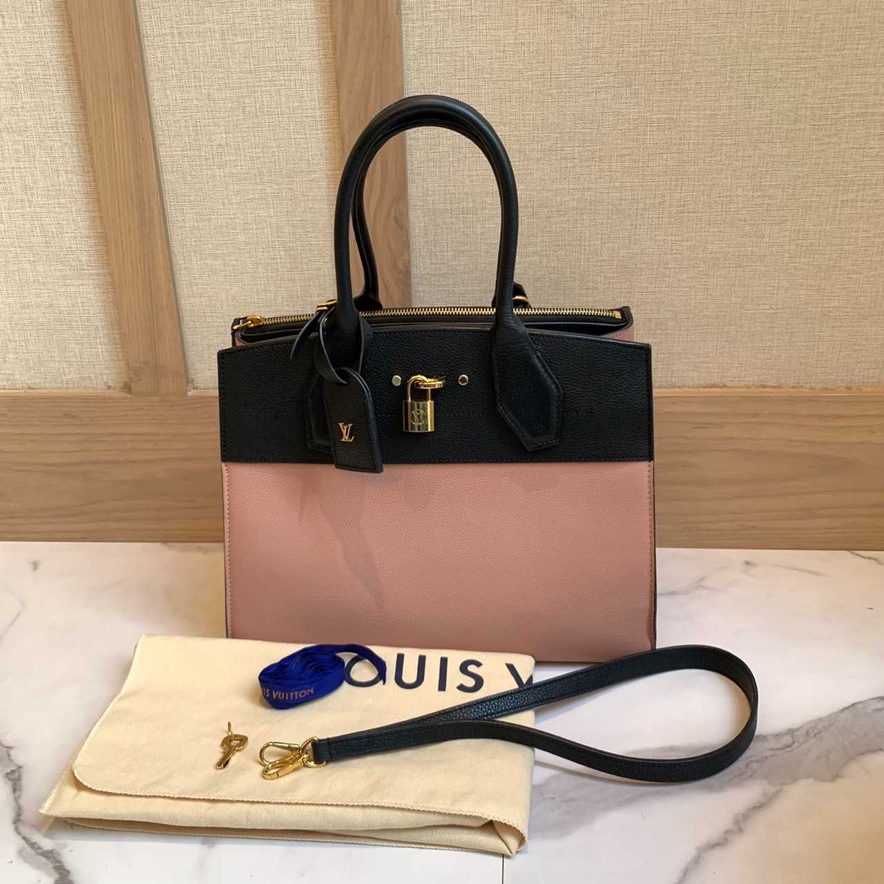 CO230108321 / Lv / City Steamer | LINE SHOPPING