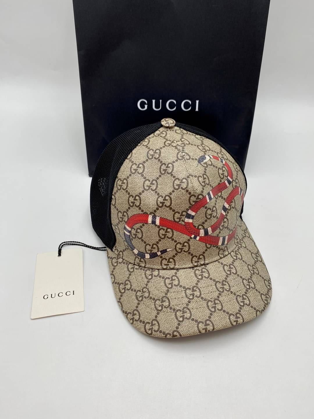 Gucci Snake print GG Supreme baseball hat Size S 57cm. LINE SHOPPING