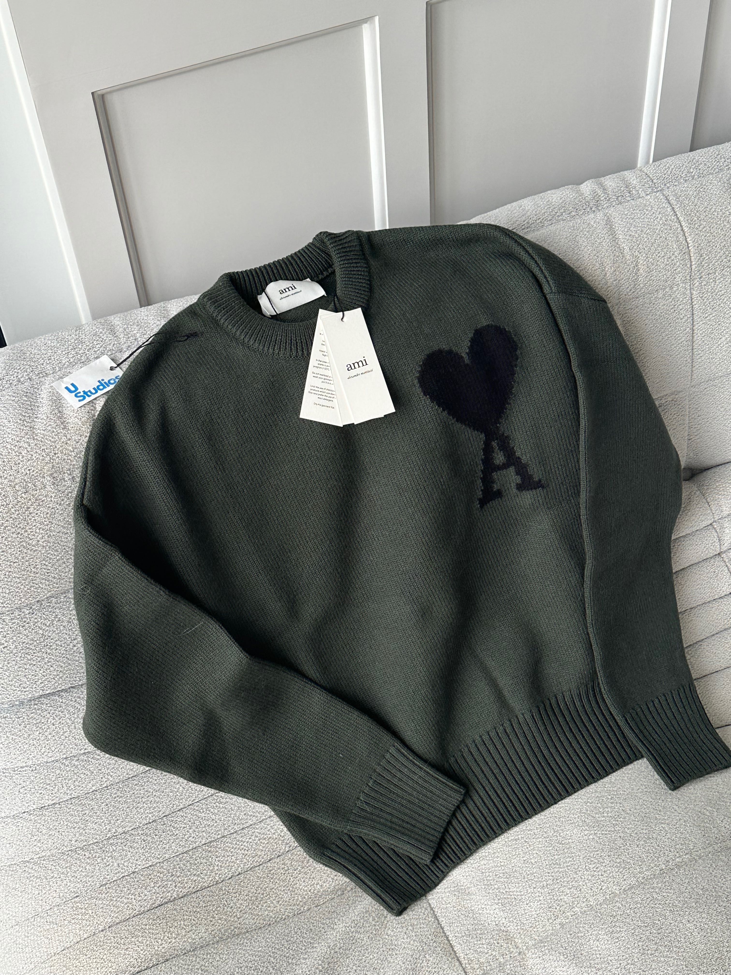 Ami sweaters 24s exclusive | LINE SHOPPING