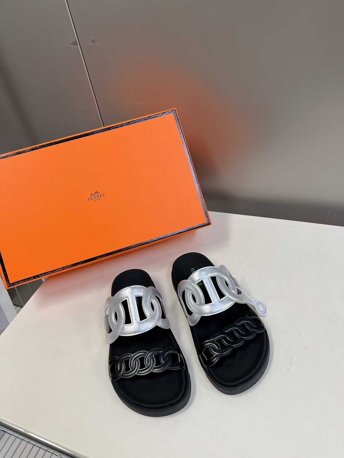 Hermes hot sale pool slides