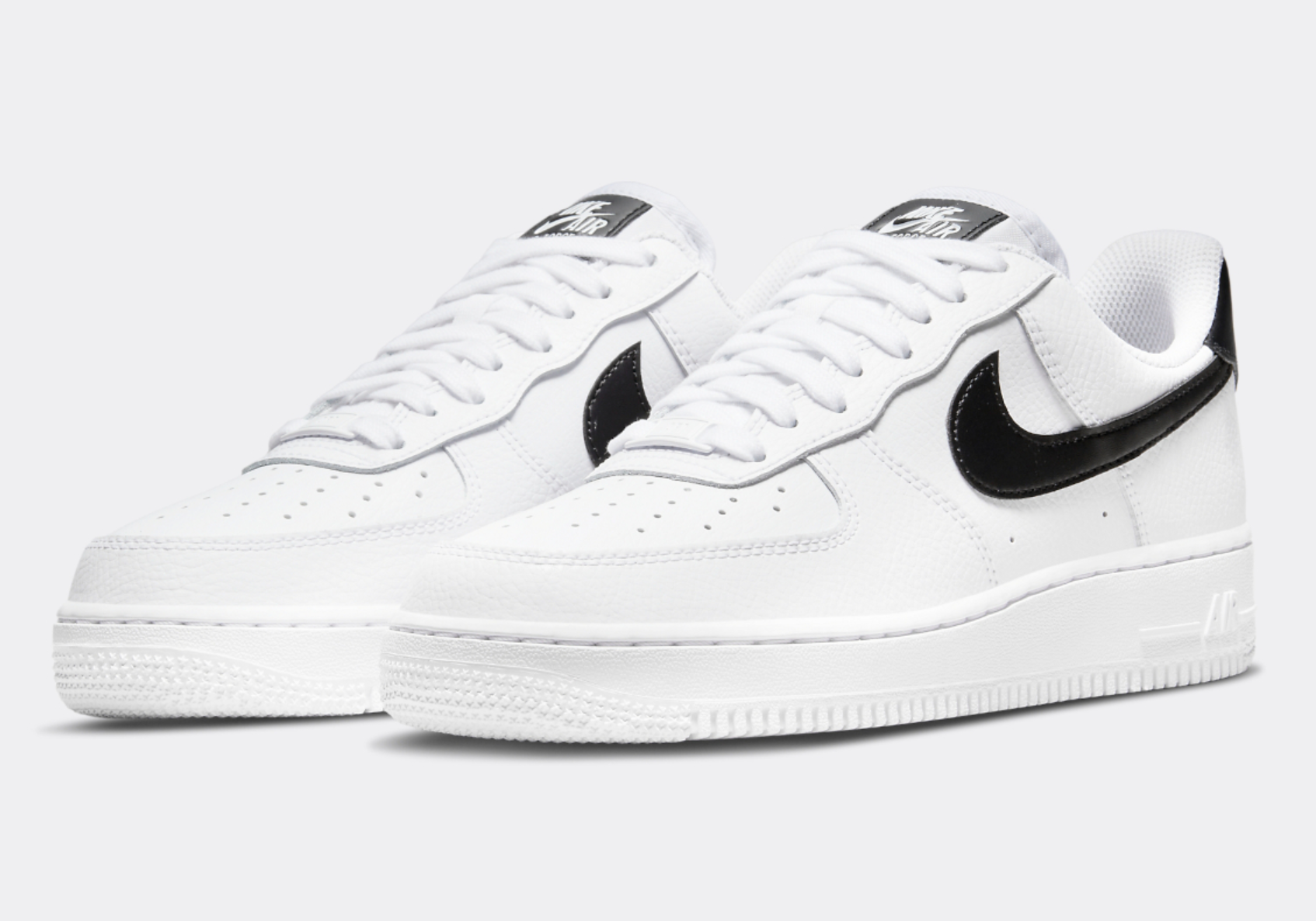 Nike air force 1 hotsell black with white line