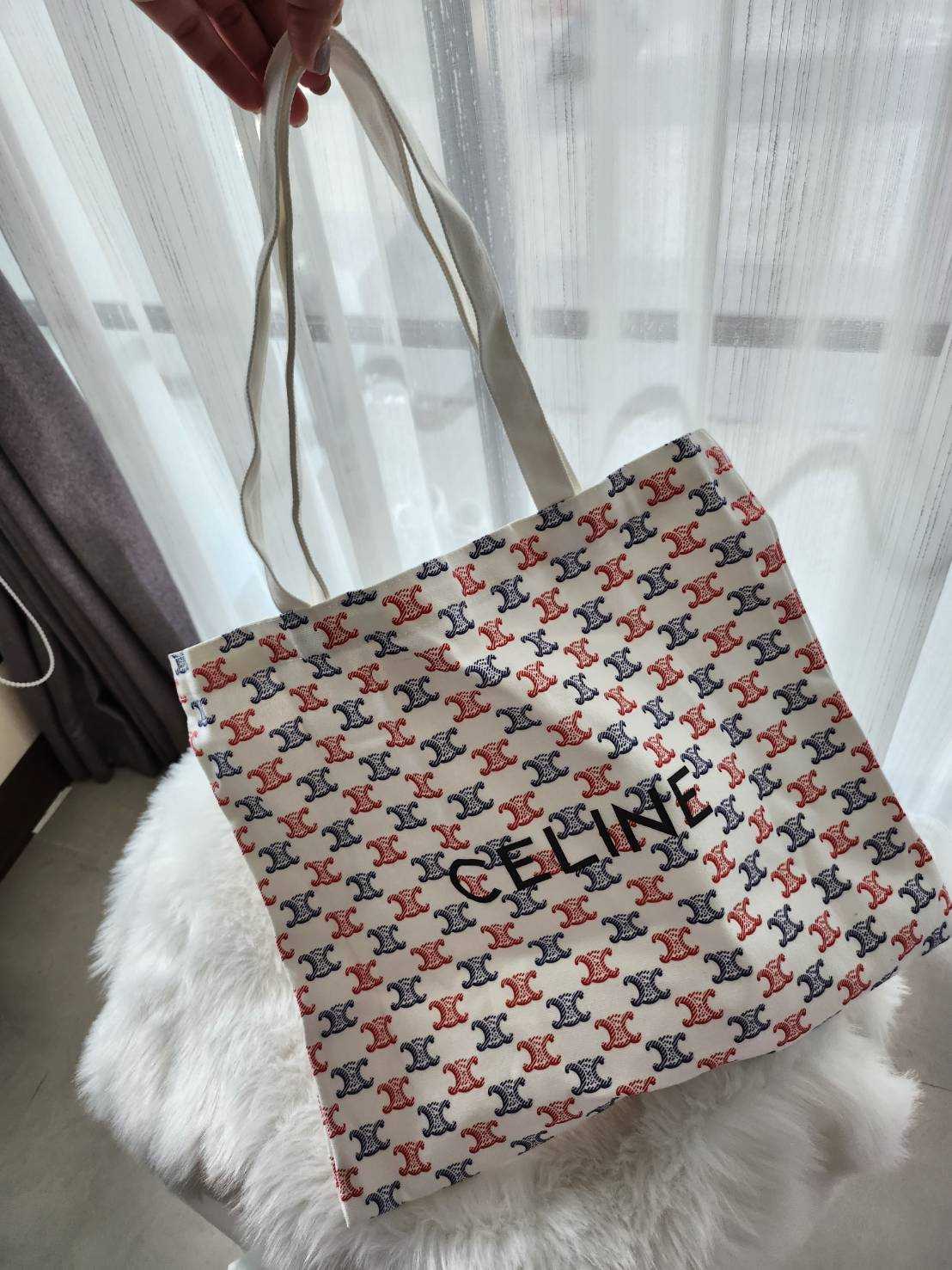 Celine tote bag popup store พร้อมส่ง | LINE SHOPPING