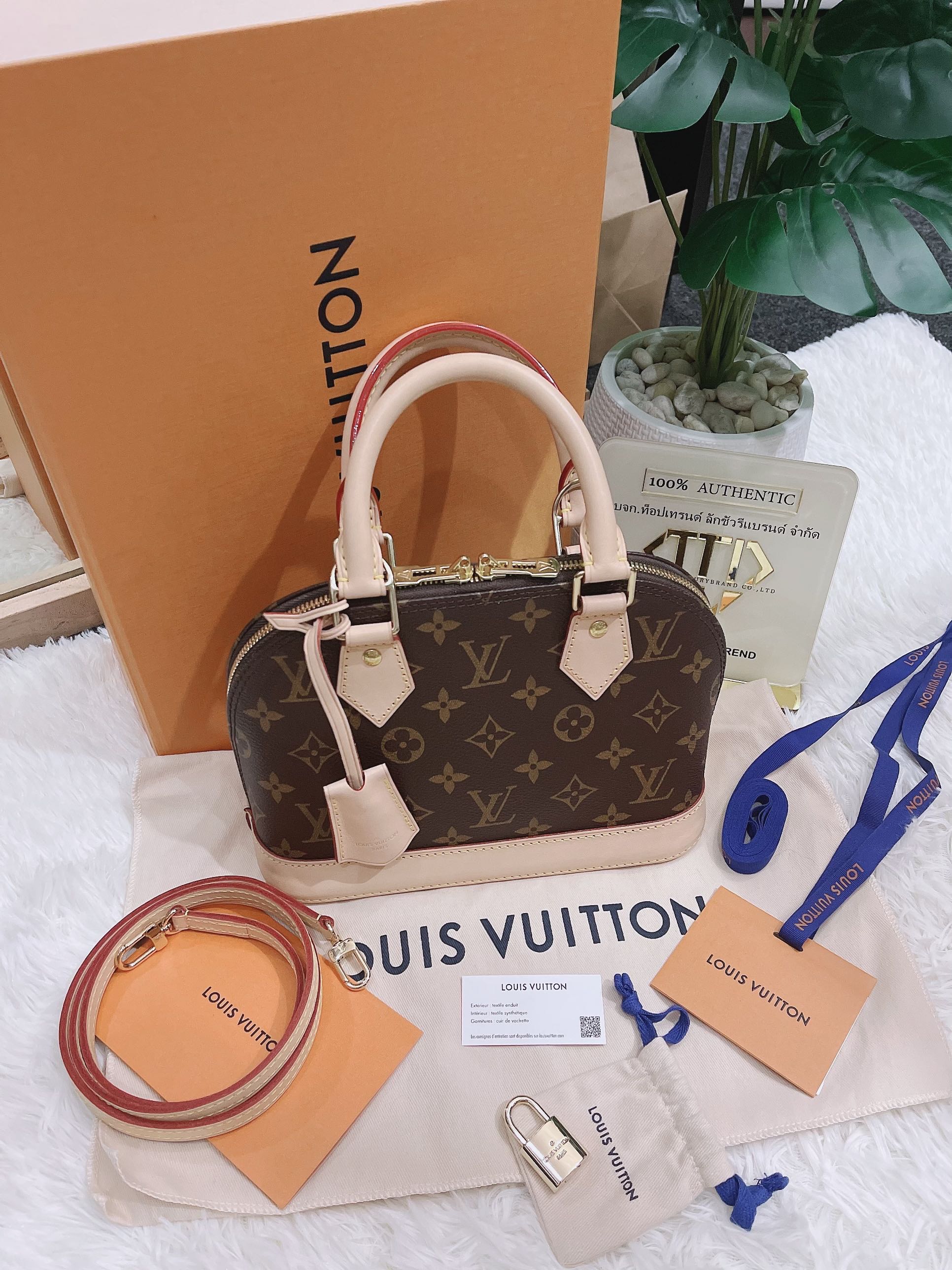 Used in good condition!! Lv alma BB Shop Thai 2022
