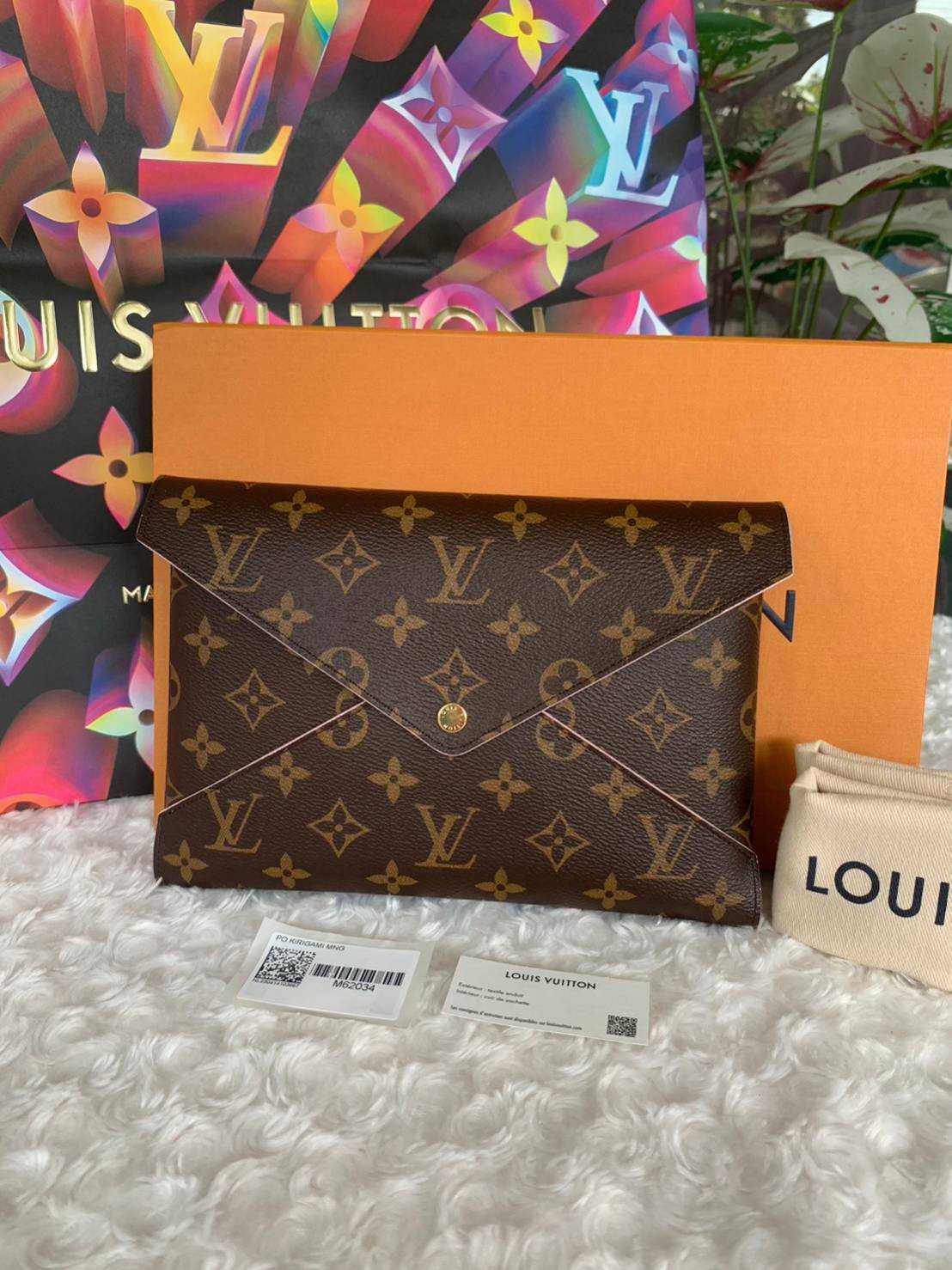 Louis Vuitton Kirigami Pochette