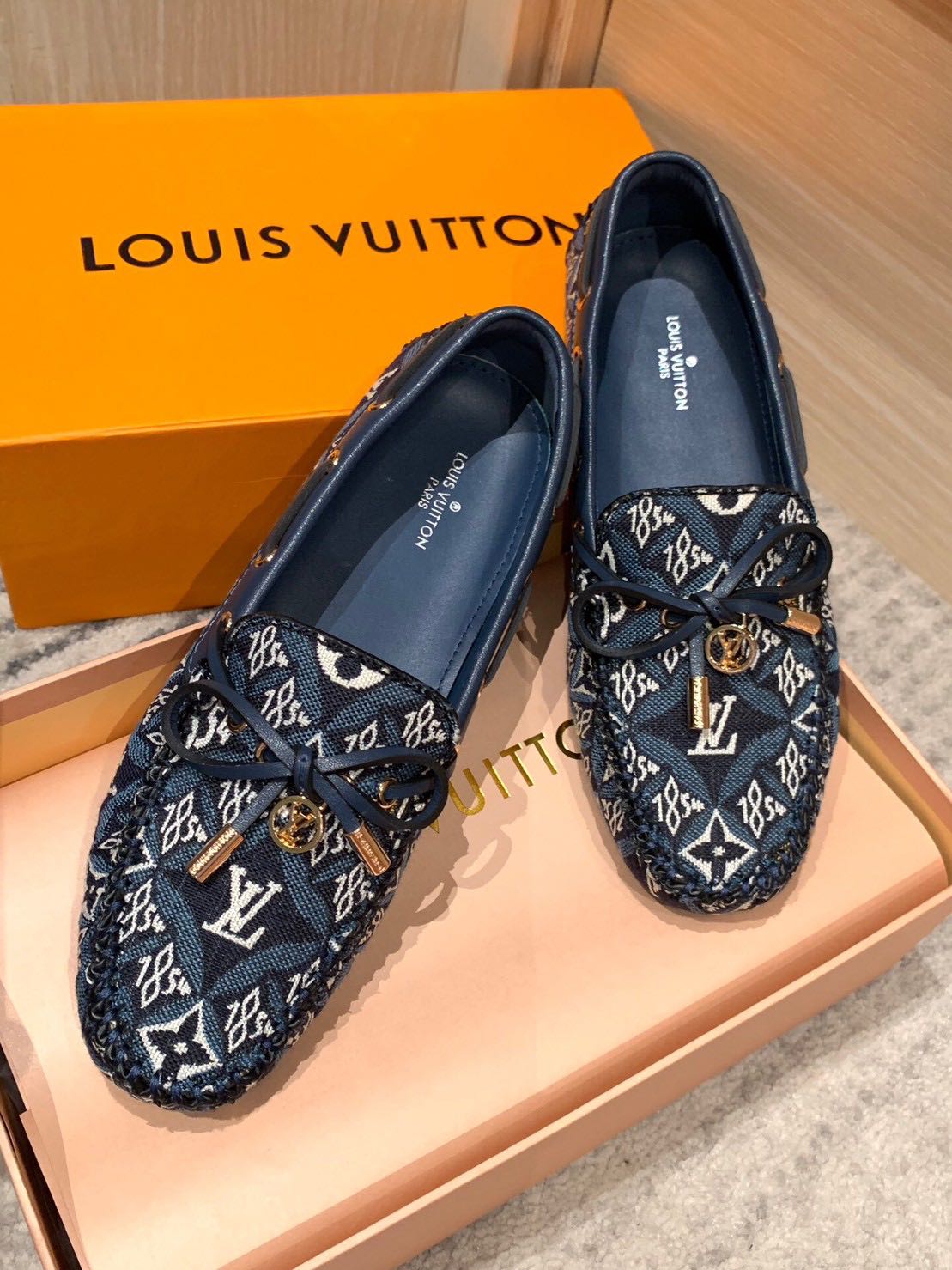 Original LV Shoes, Men's Fashion, Footwear, Dress shoes on Carousell