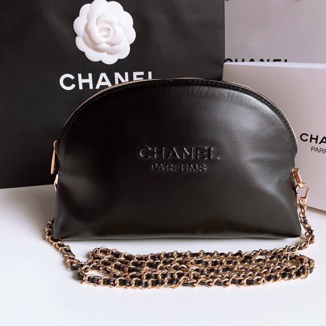 Chanel top parfums bag