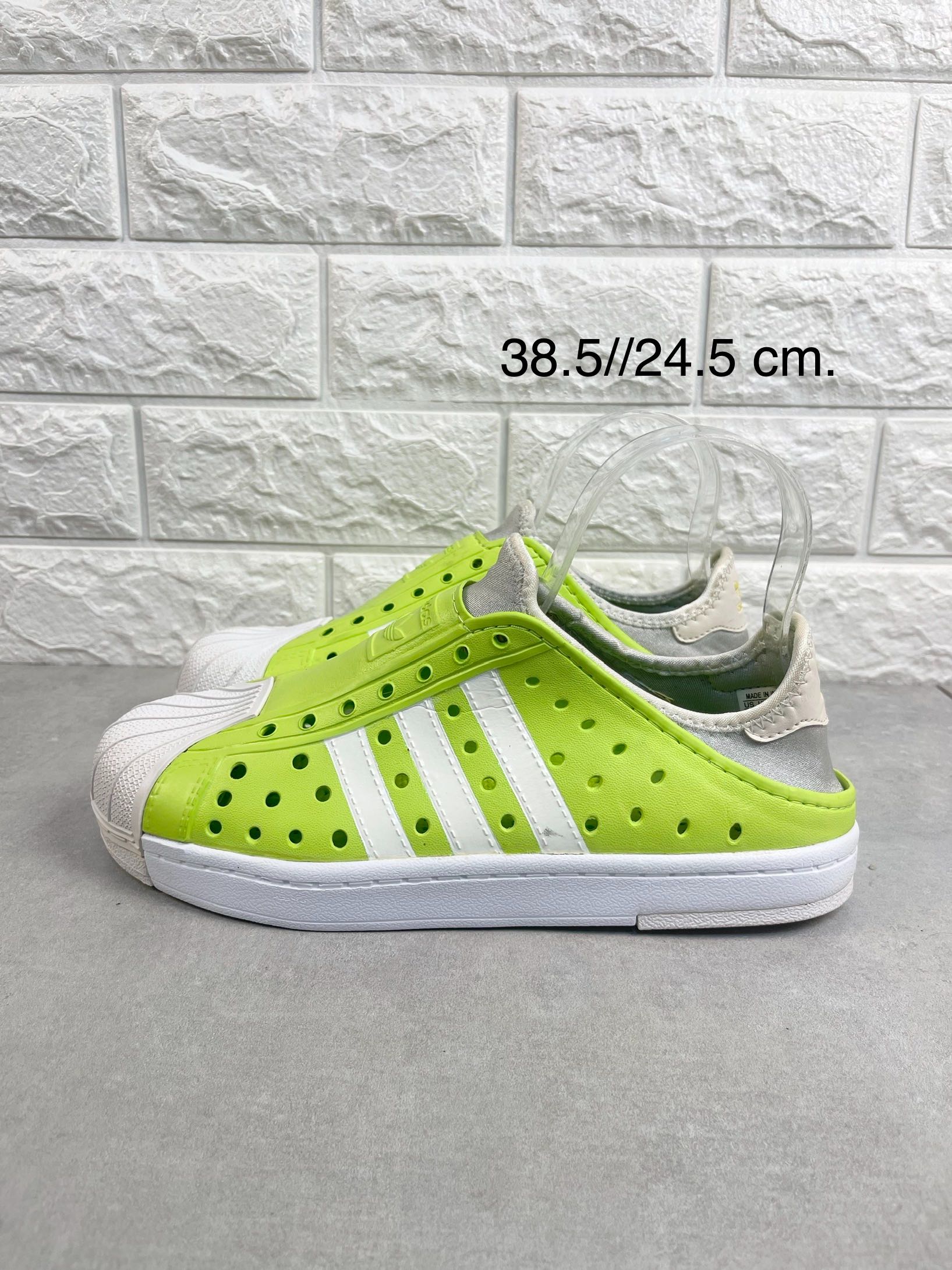 Adidas hotsell 38.5 cm