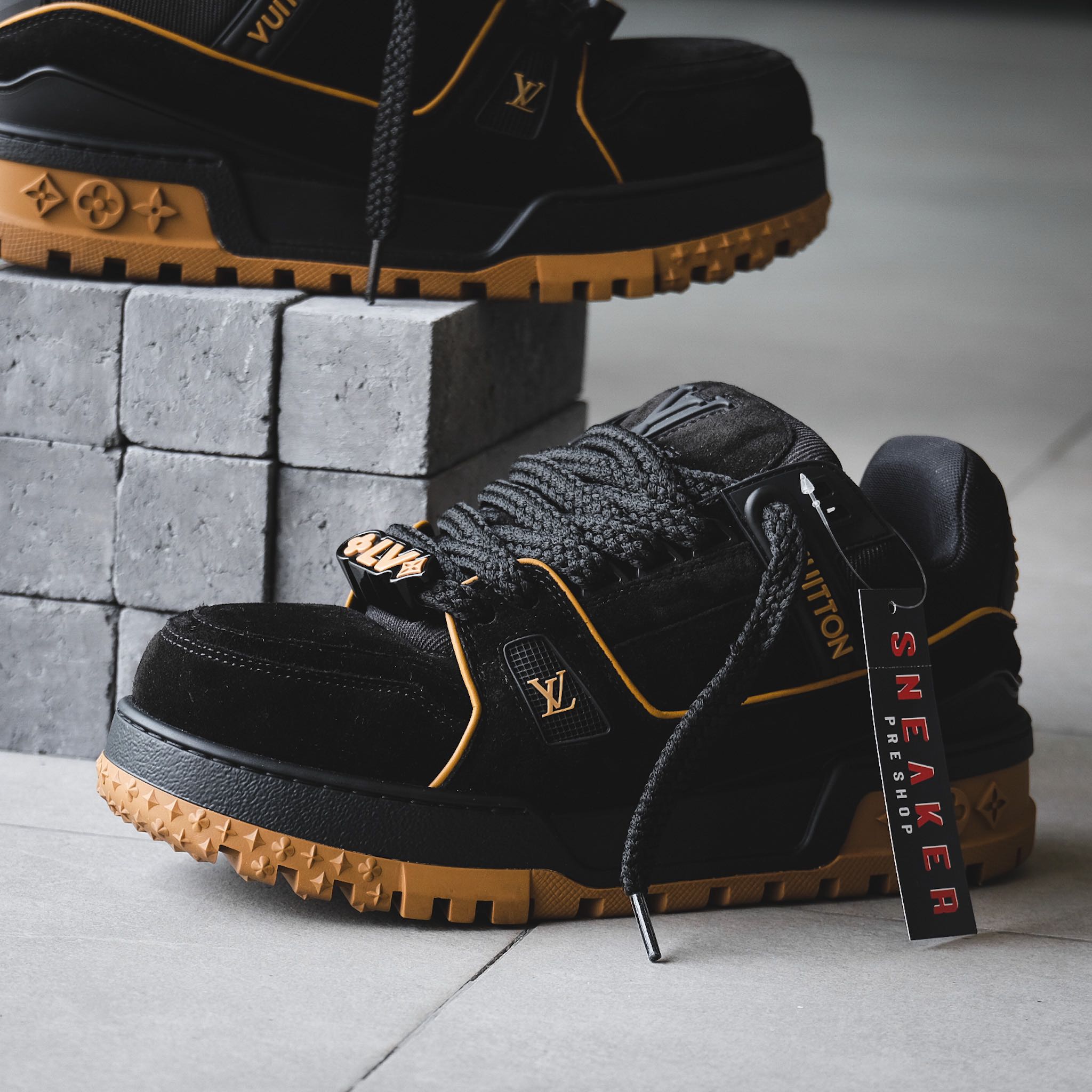 Louis Vuitton LV Trainer Maxi Black [ Rare มากๆในไทยนับจำนวนได้ ...