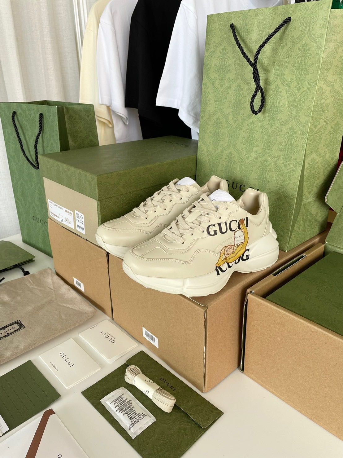 Gucci | LINE SHOPPING