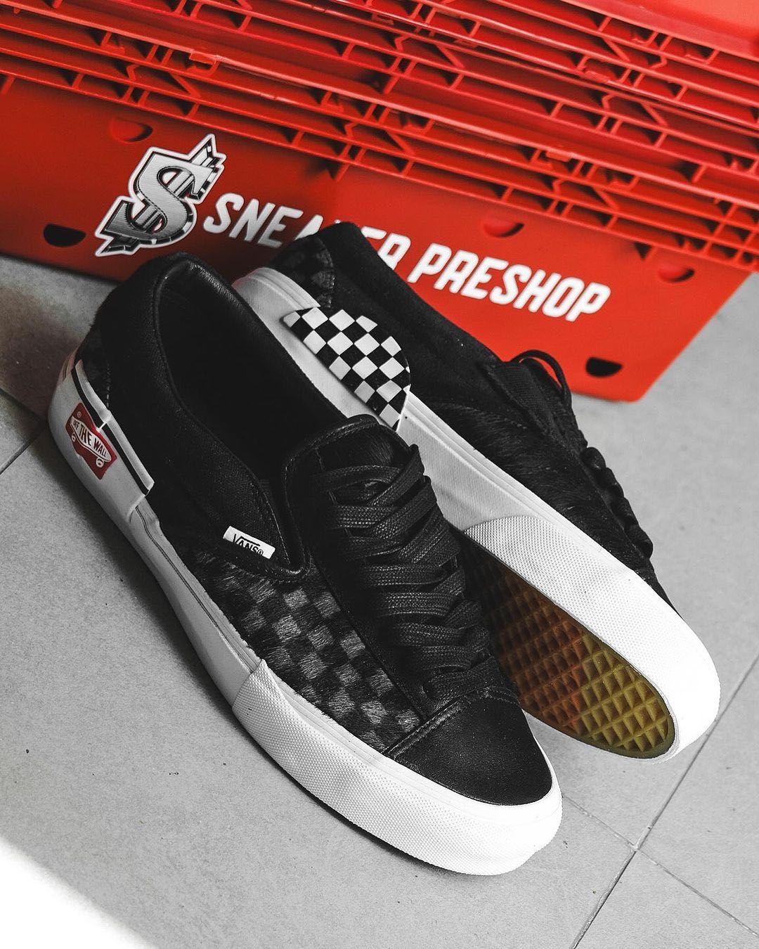 Vans vault cap lx slip on sale