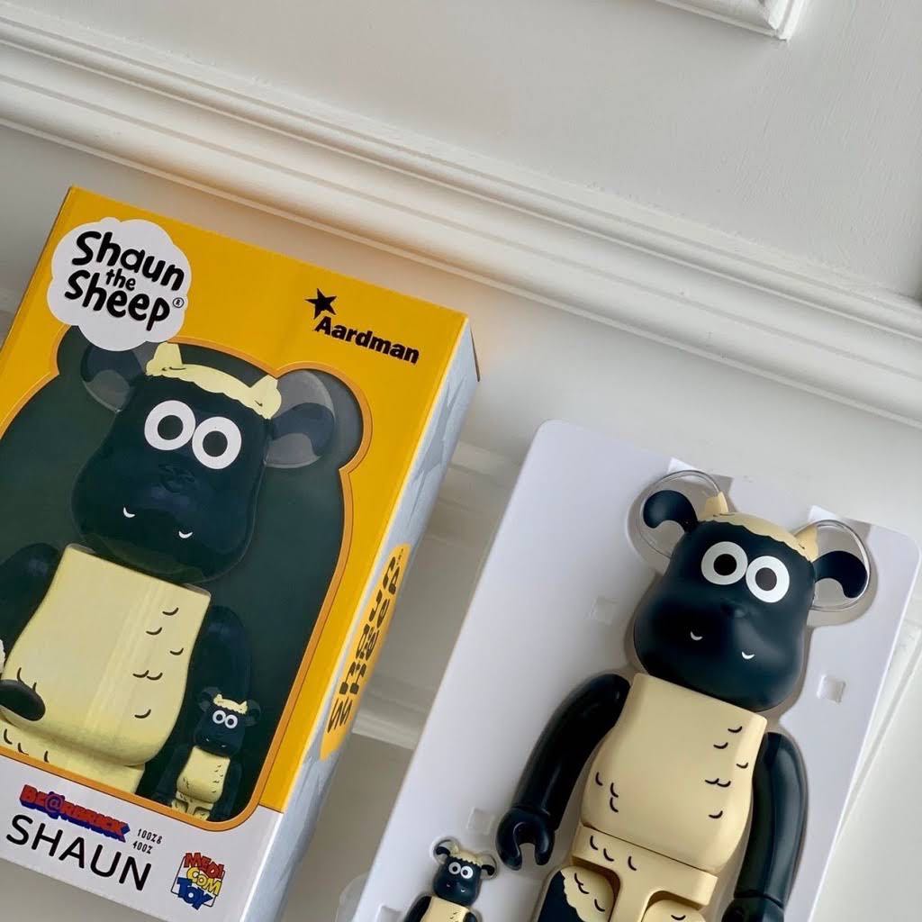 พร้อมส่ง] Bearbrick Shaun the Sheep Be@rbrick 400% + 100% new