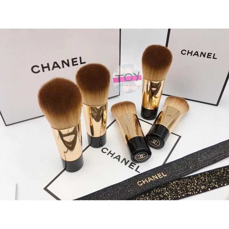 Chanel Liquid Foundation & Blush Brush LINE SHOPPING