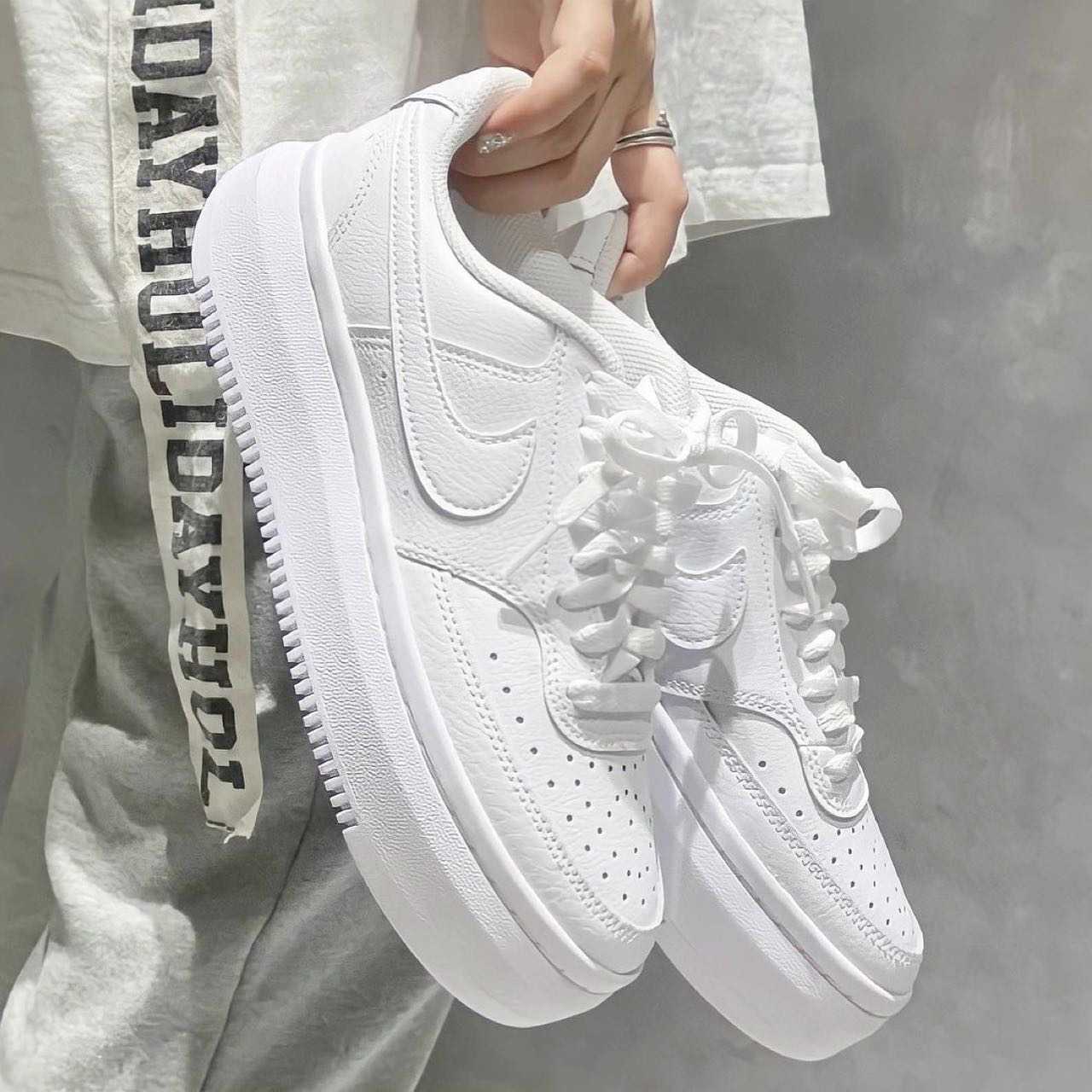 Nike pre order store