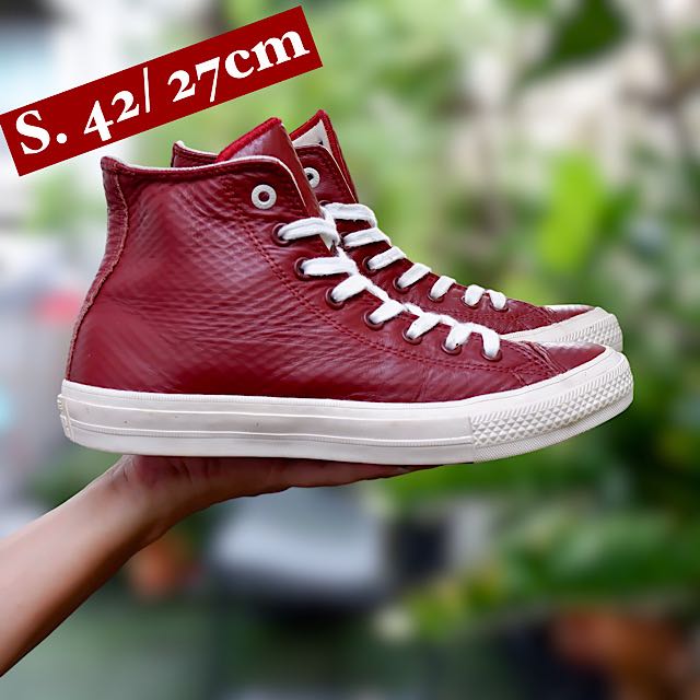 Chuck taylor 2 high top deals