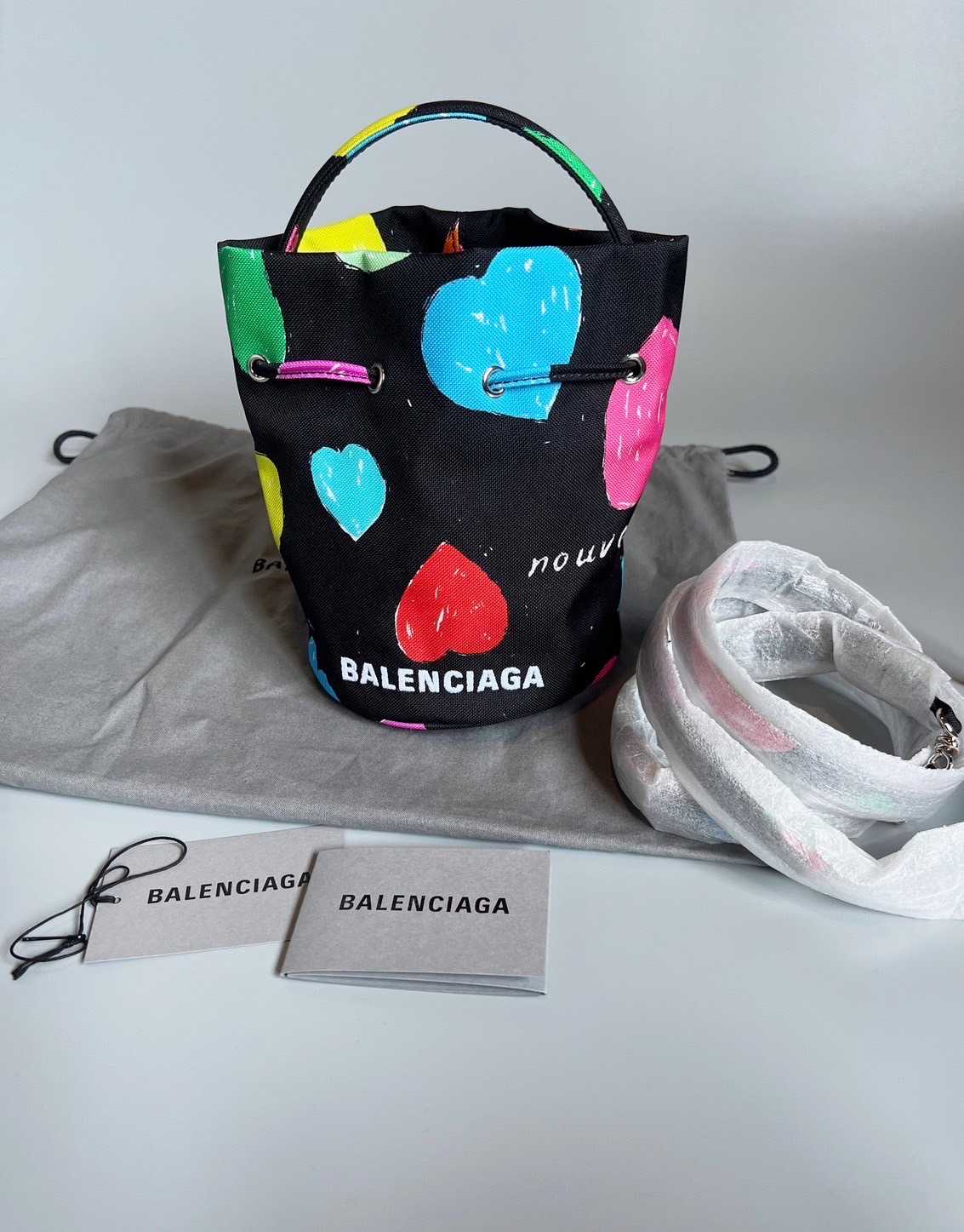 Balenciaga wheel hotsell xs drawstring bucket