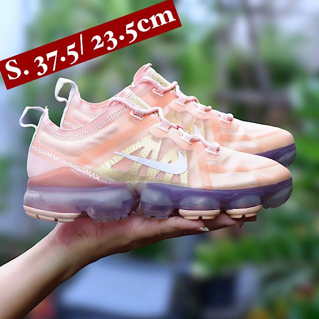 Nike vapormax best sale bleached coral