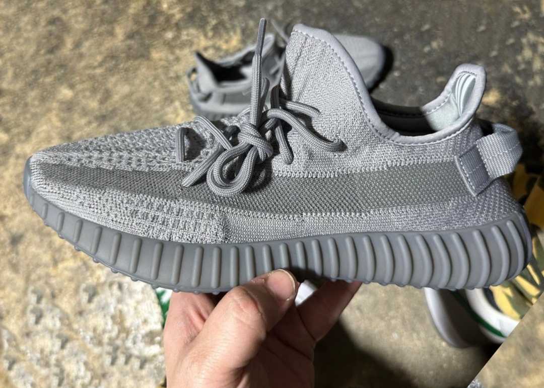 yeezy 350 Synth LINE SHOPPING