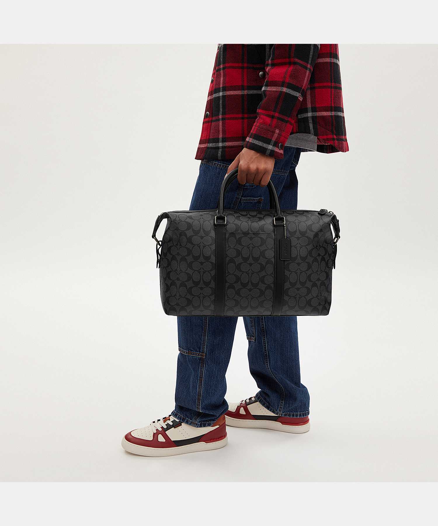 coach-ellery-hold-all-in-signature-canvas-cp048-qbmi5-line-shopping