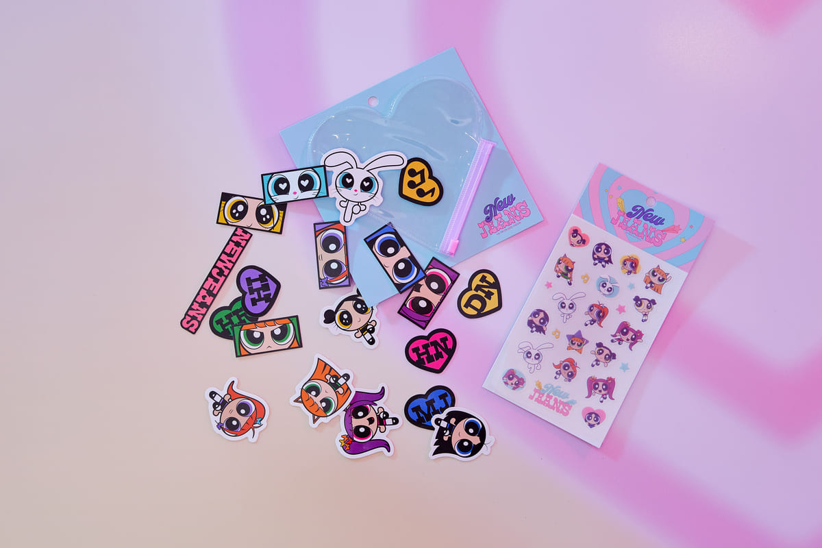 THE POWERPUFF GIRLS X NewJeans Sticker Pack - LINE FRIENDS_US