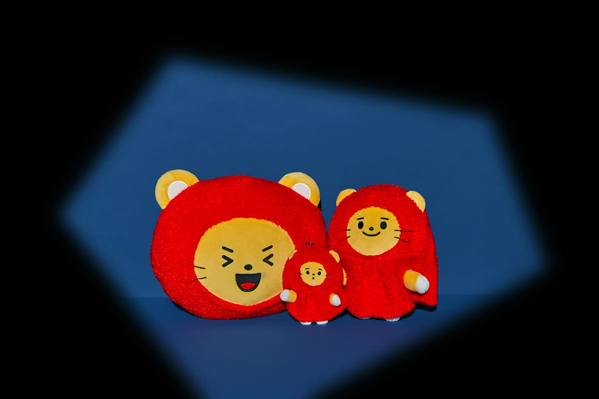 ラインフレンズ TRUZ LAWOO フェイスクッション – LINE FRIENDS