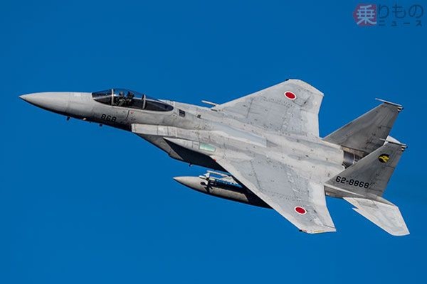 戦闘機に吊り下がる燃料タンク「増槽」、どういうもの？ 緊急時には