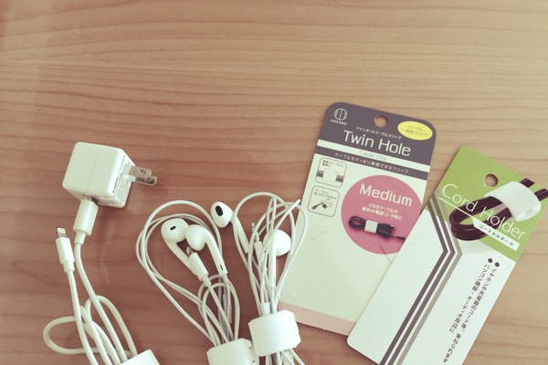 100均で買える コードやコンセント周りで便利なアイテム Roomclip Mag