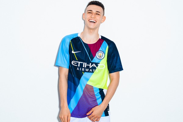 NIKE Manchester City ジャージ マッシュアップ エラータグ - 通販