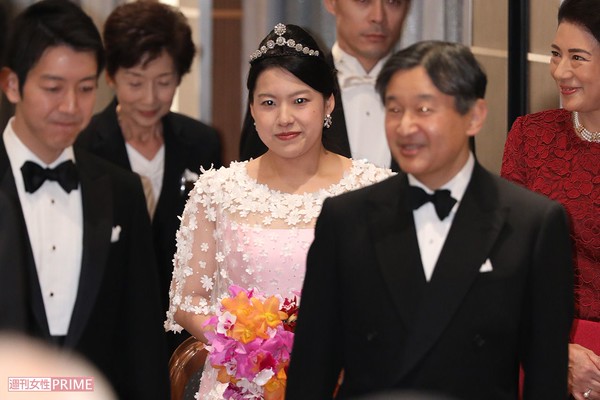 高円宮家 絢子さまの結婚披露宴 眞子さまの隣に座った ご夫妻 週刊女性prime