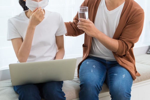 お大事に は敬語として正しい 使える場面は 文例や類語 英語 韓国語表現も紹介 Oggi