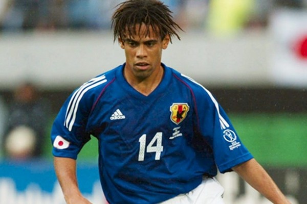 日本代表 左利きの左サイドバック 歴代no 1を決めよう Qoly