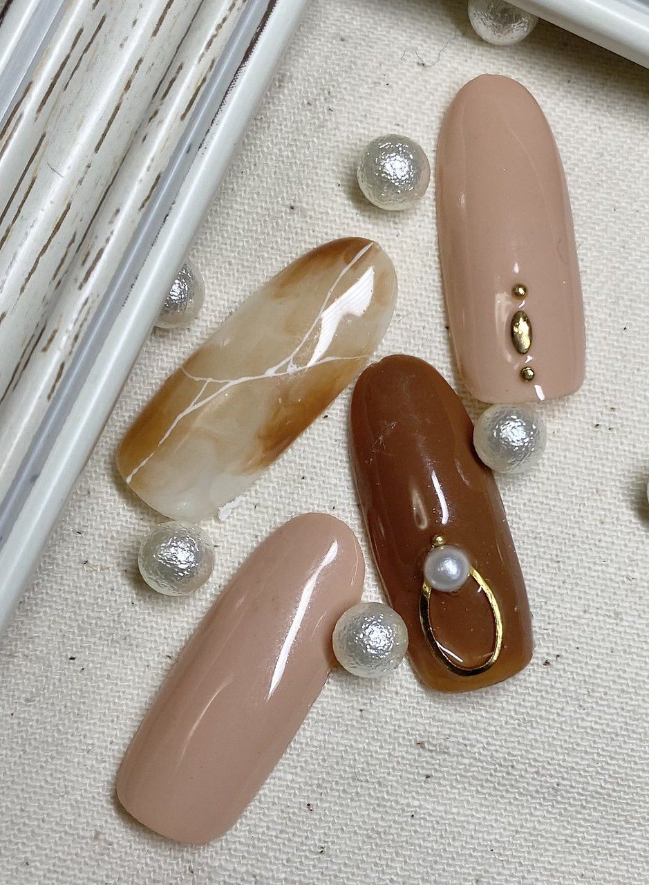 Recent Media Zizi Nail