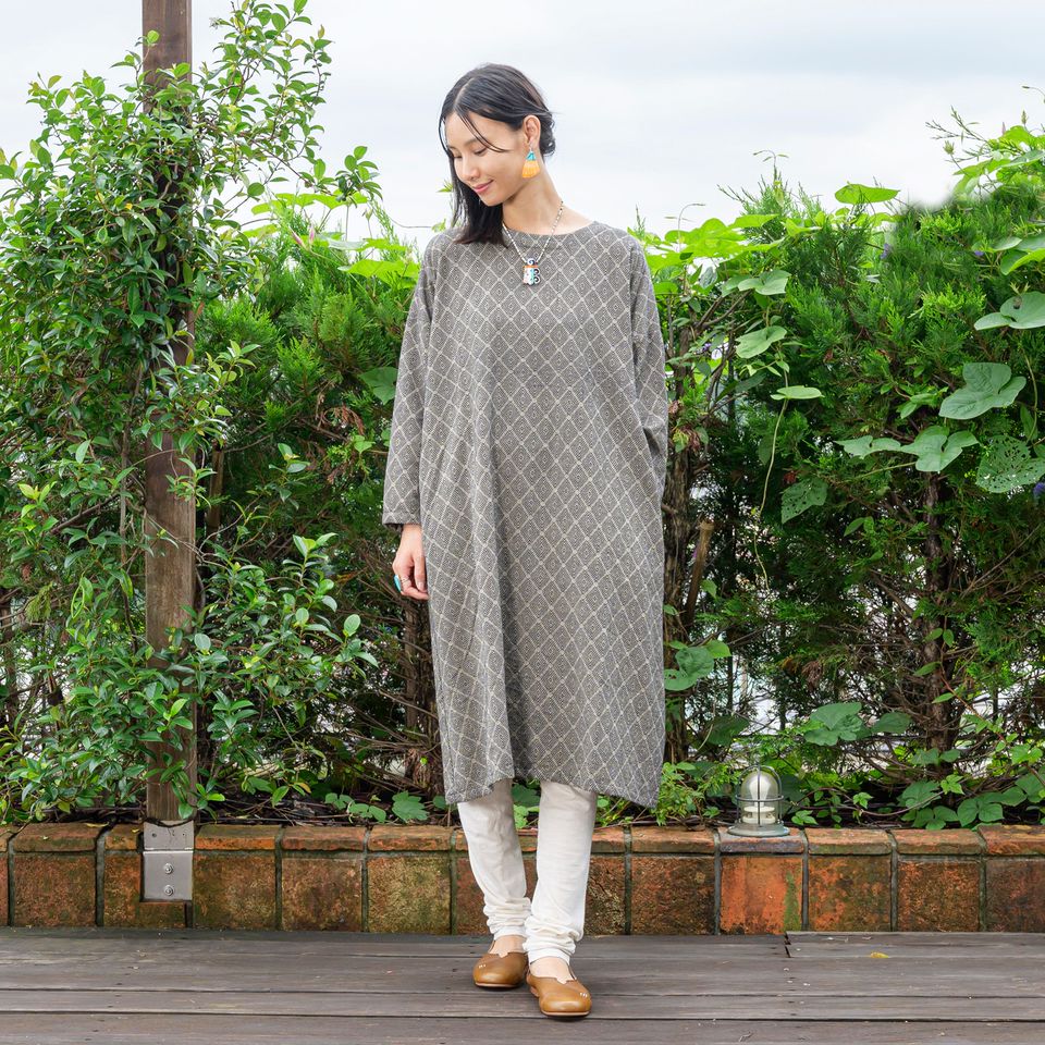 Recent Media マライカ Malaika