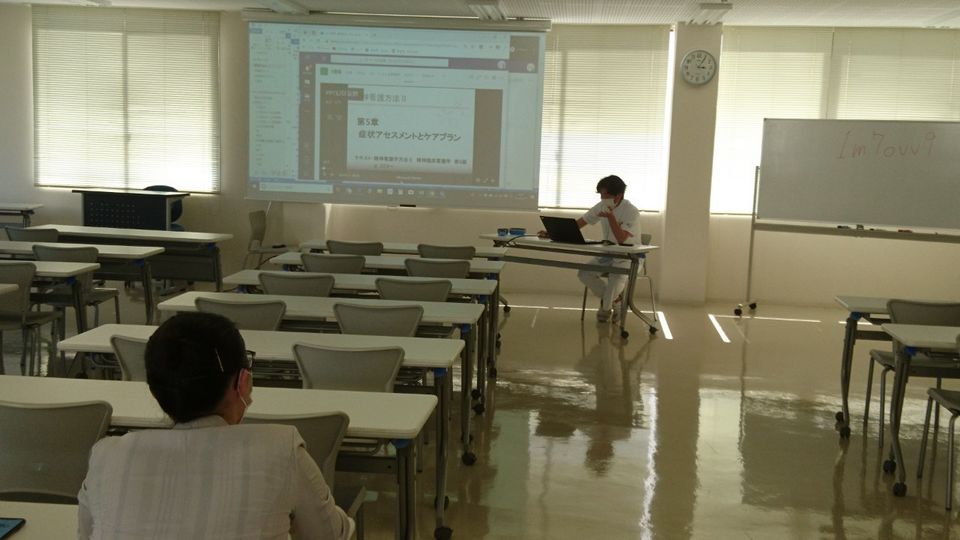 Mixed Media Feed 麻生 看護大学校