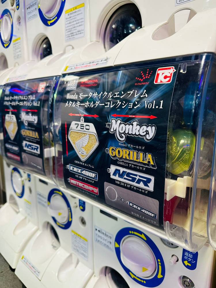 最大65%OFFクーポン HONDA モータサイクルエンブレム メタルキーホルダー NSR 