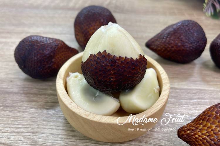 Mixed media feed | Madame Fruit | LINE Official Account