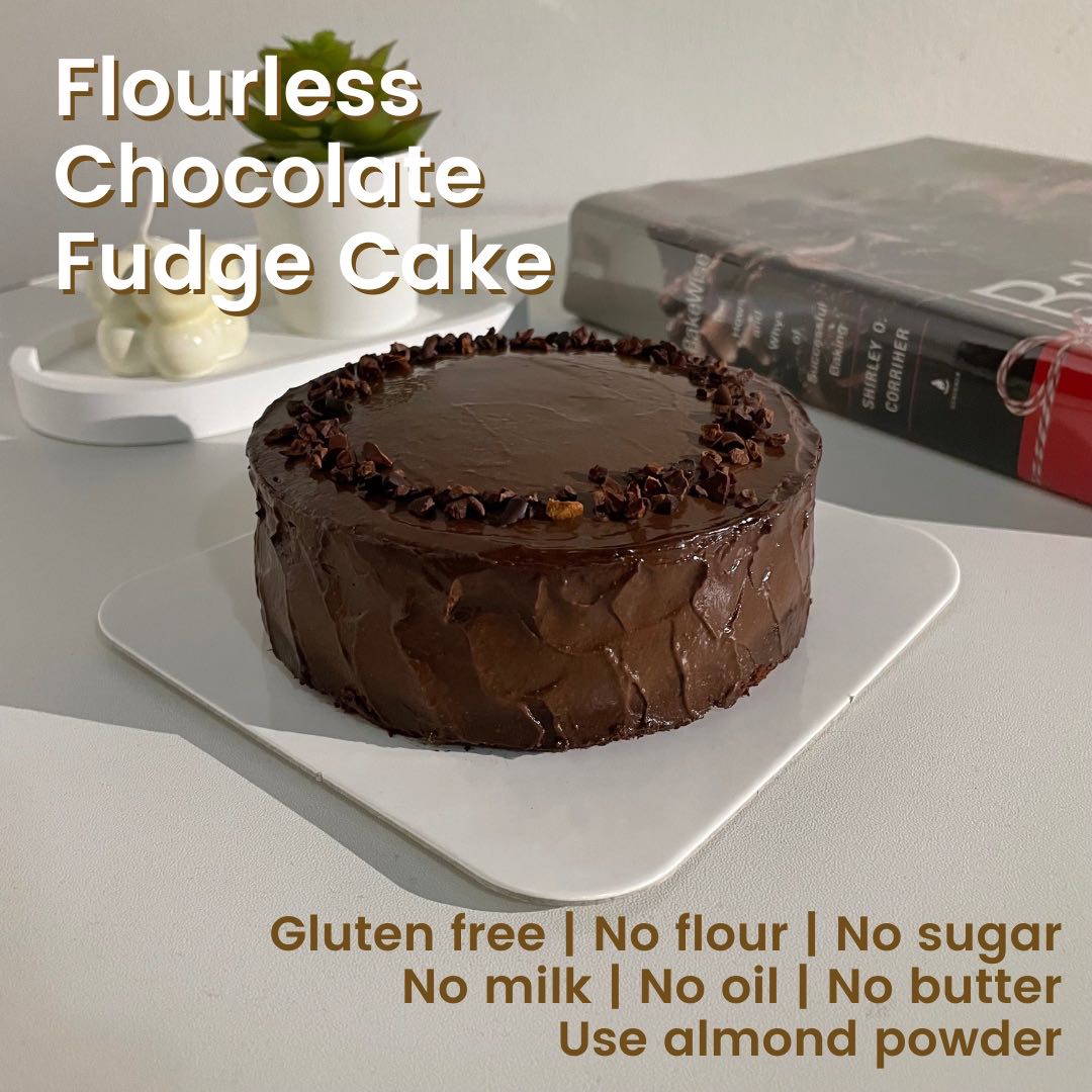 Flourless Chocolate Fudge Cake (pound size)