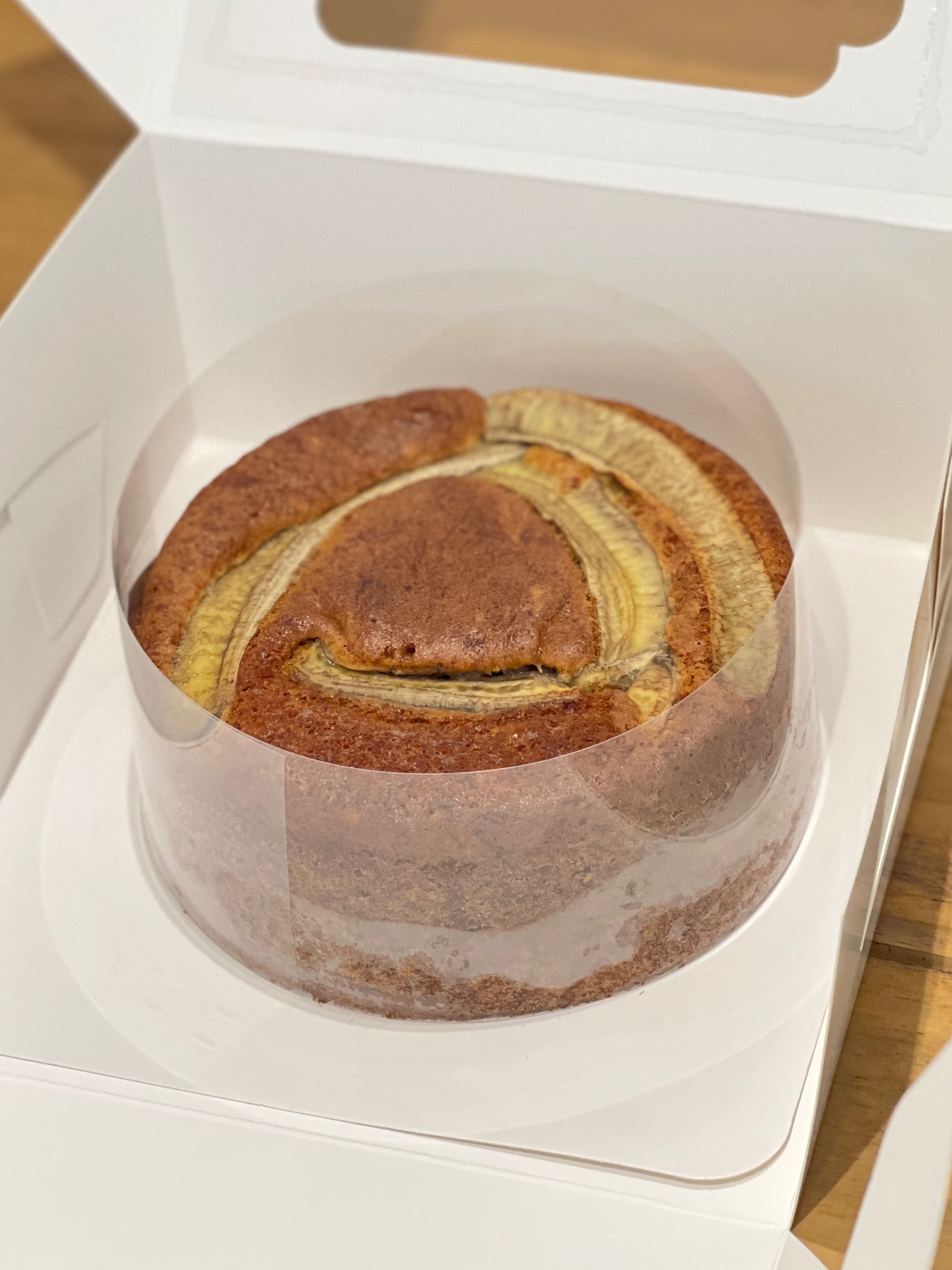 BANANA CAKE (1 POUND) 