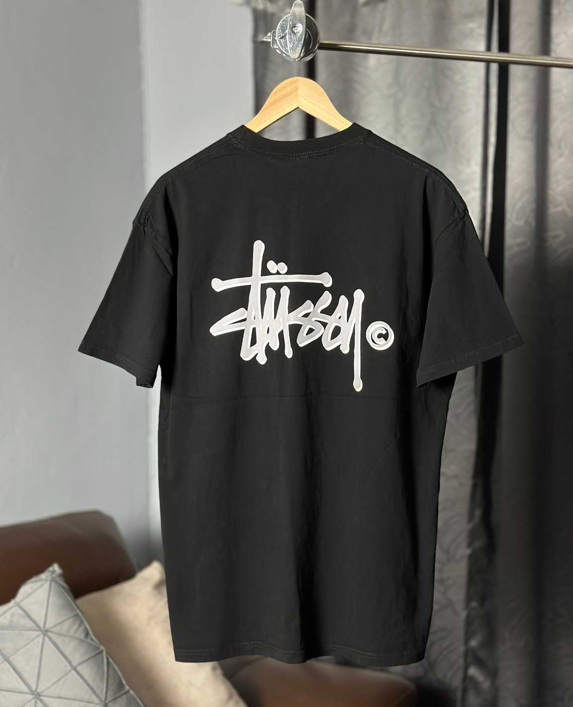 Stussy.