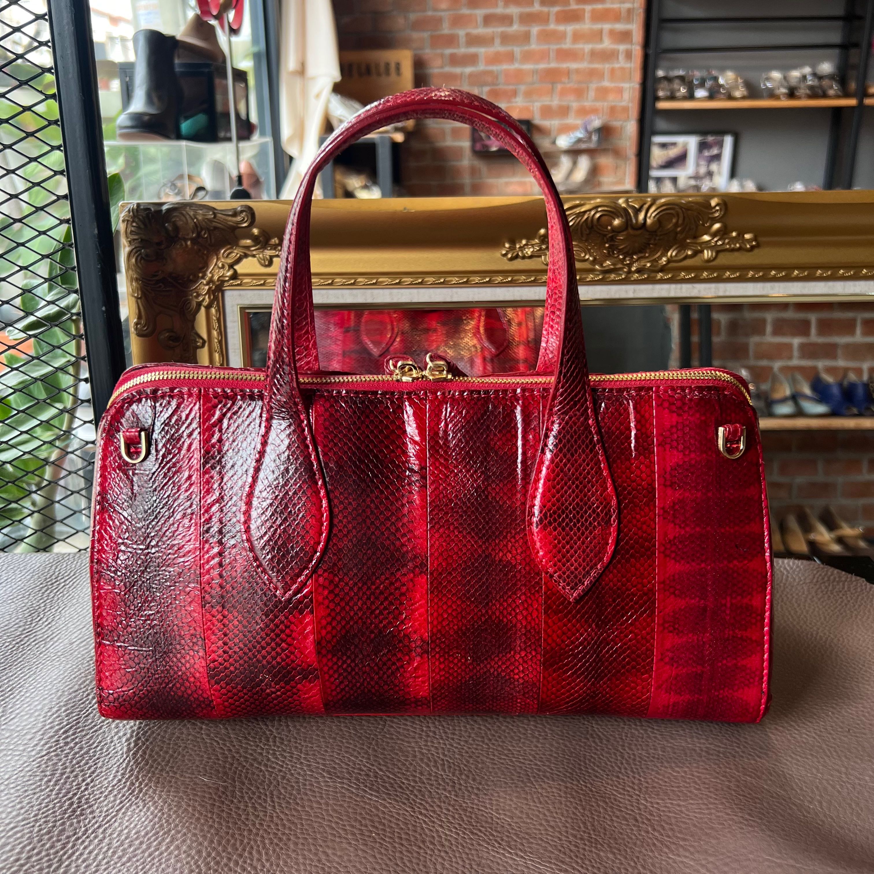 Snake leather bag ( Red )