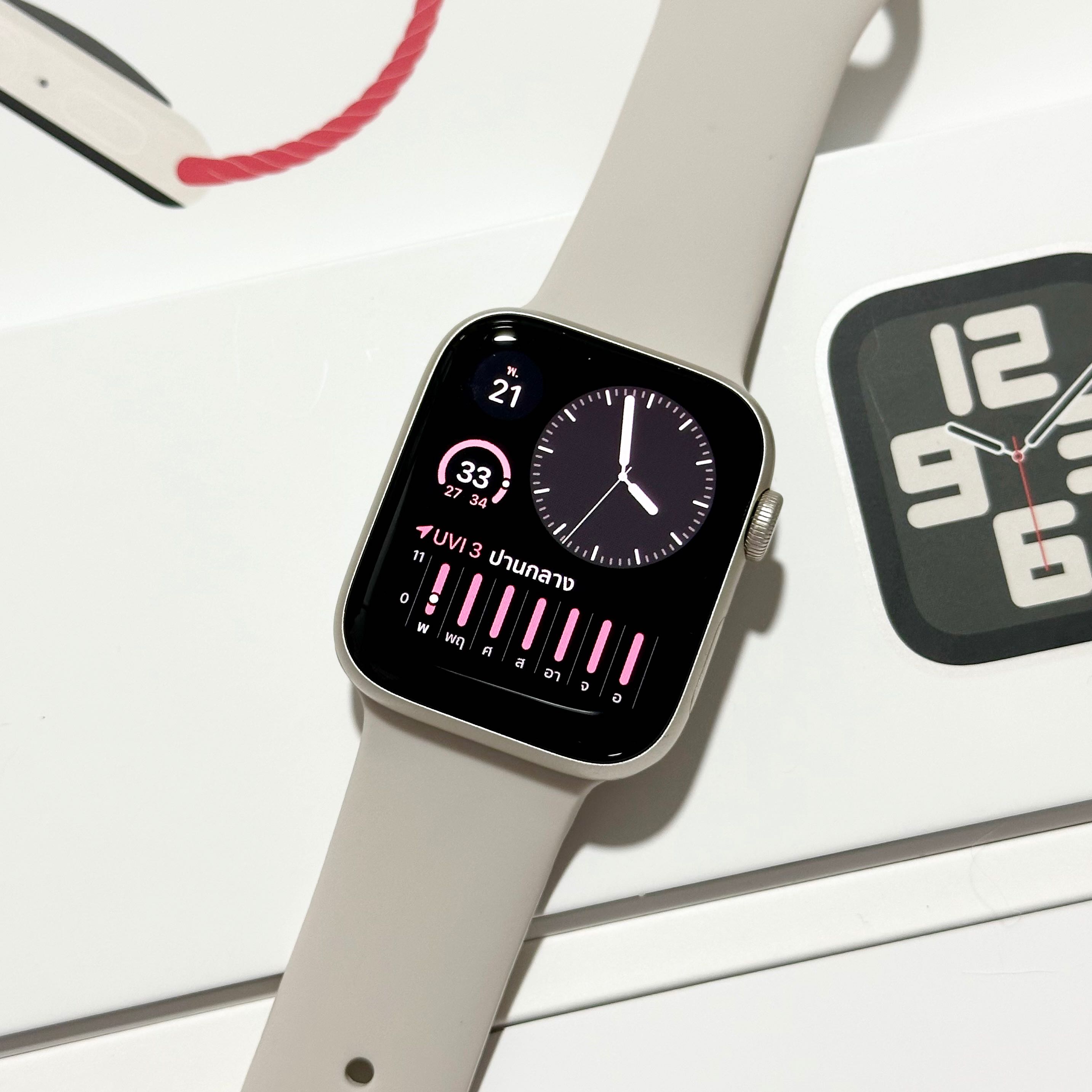 Apple Watch SE (รุ่นที่ 2) Starlight 44mm